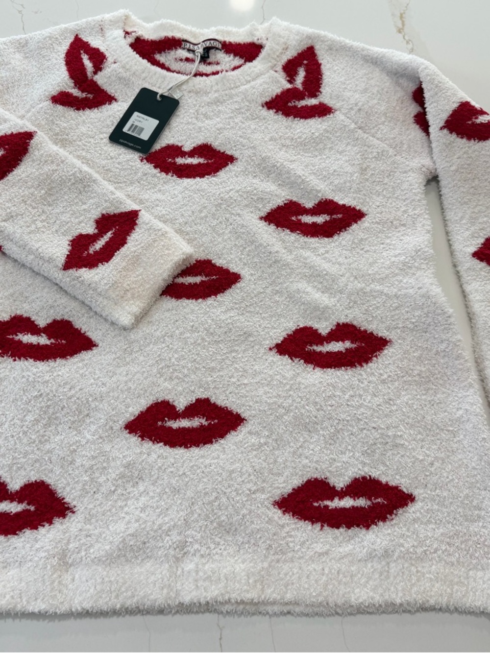 P.J. Salvage Red and White 💋Cozy & Fuzzy Super Soft Sweater #101